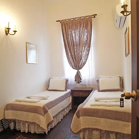 Marjolaine Hotel Ayvalik