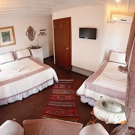 Marjolaine 3* Ayvalik